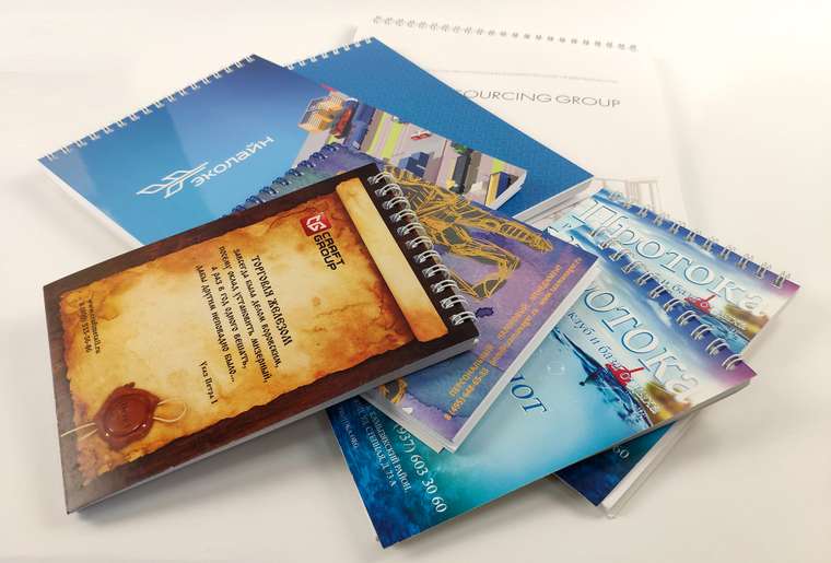 Ассортимент блокнотов на пружине