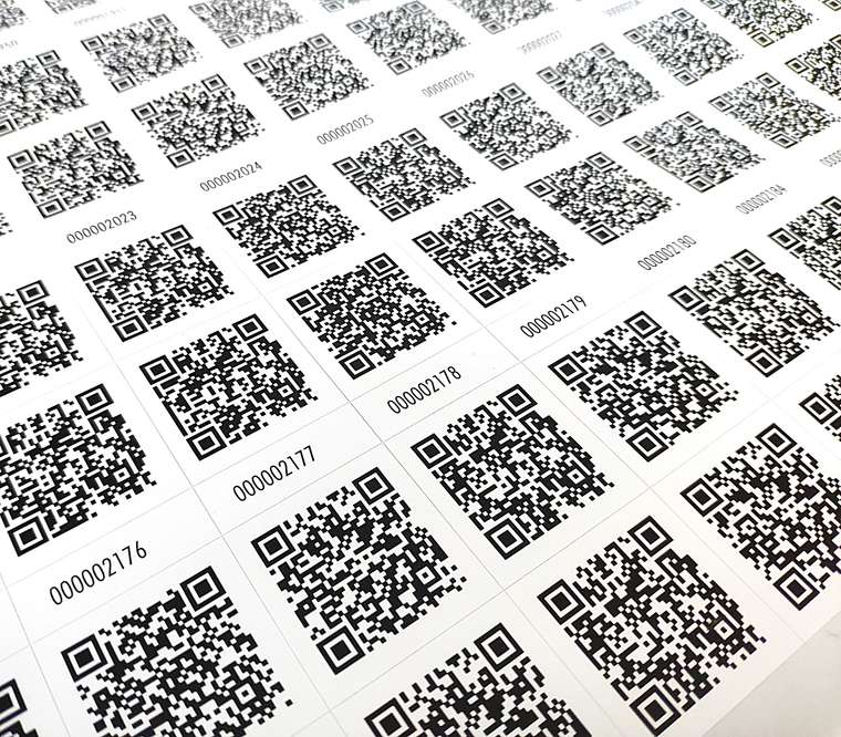 Стикеры с QR и штрих-кодами